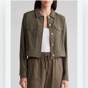 Industry Republic Clothing Green Long Sleeve Crop Jacket Size Medium NWT